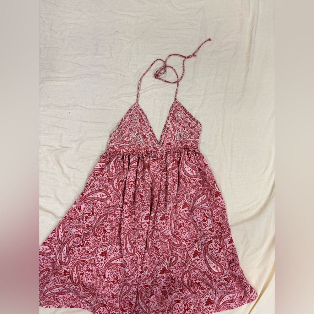 DRESS